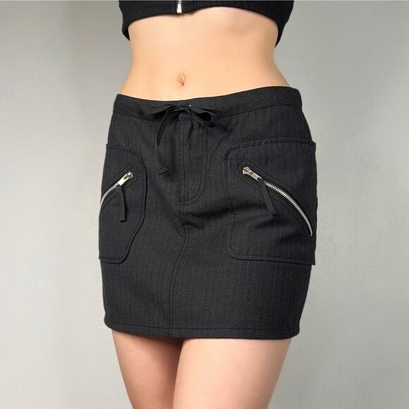 Y2K Office Siren Gray Pinstriped Mini Skirt - Picture 1 of 6